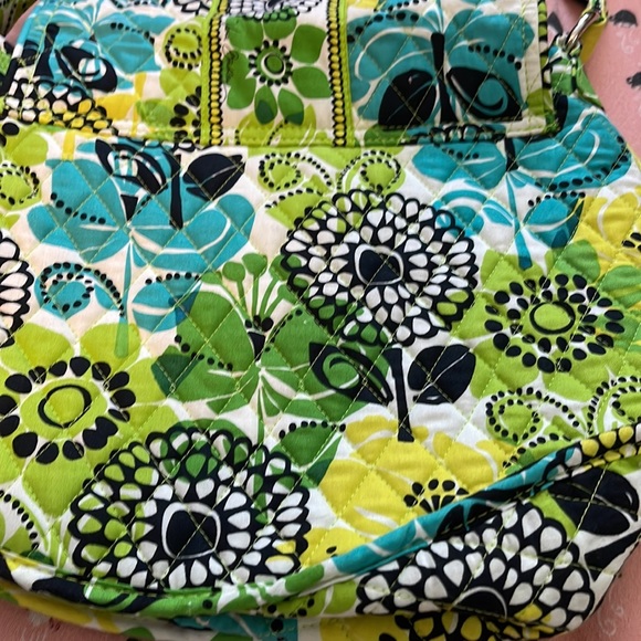 Vera Bradley mother daughter purses. Never used. Like new. Limes up pattern. - Picture 4 of 9